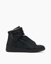 Men's Leather High-Tops for Avant-Garde Streetwear Looks
