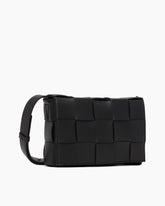 women-s-gallery-day-woven-shoulder-bag