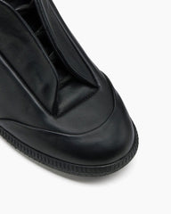 Men's Leather High-Tops for Avant-Garde Streetwear Looks