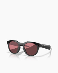 Sleek Tech-Enhanced Round Sunglasses
