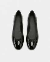 Women's Glossy Black Round Toe Ballet Pumps