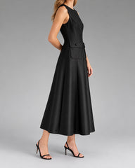 Sleeveless-Round-Neck-Travel-Midi-Dress-With-Flap-Pockets-2
