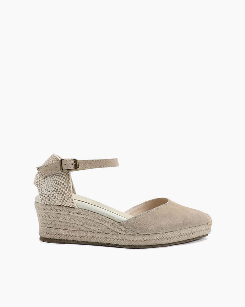 Summer-Commute-Suede-Espadrille-Wedge-Sandal-2