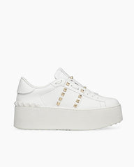 Chic-Street-Studded-Platform-Casual-Sneakers-5