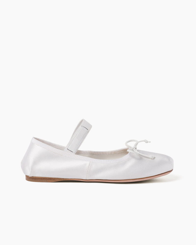 womens-daily-commute-bow-satin-ballerinas