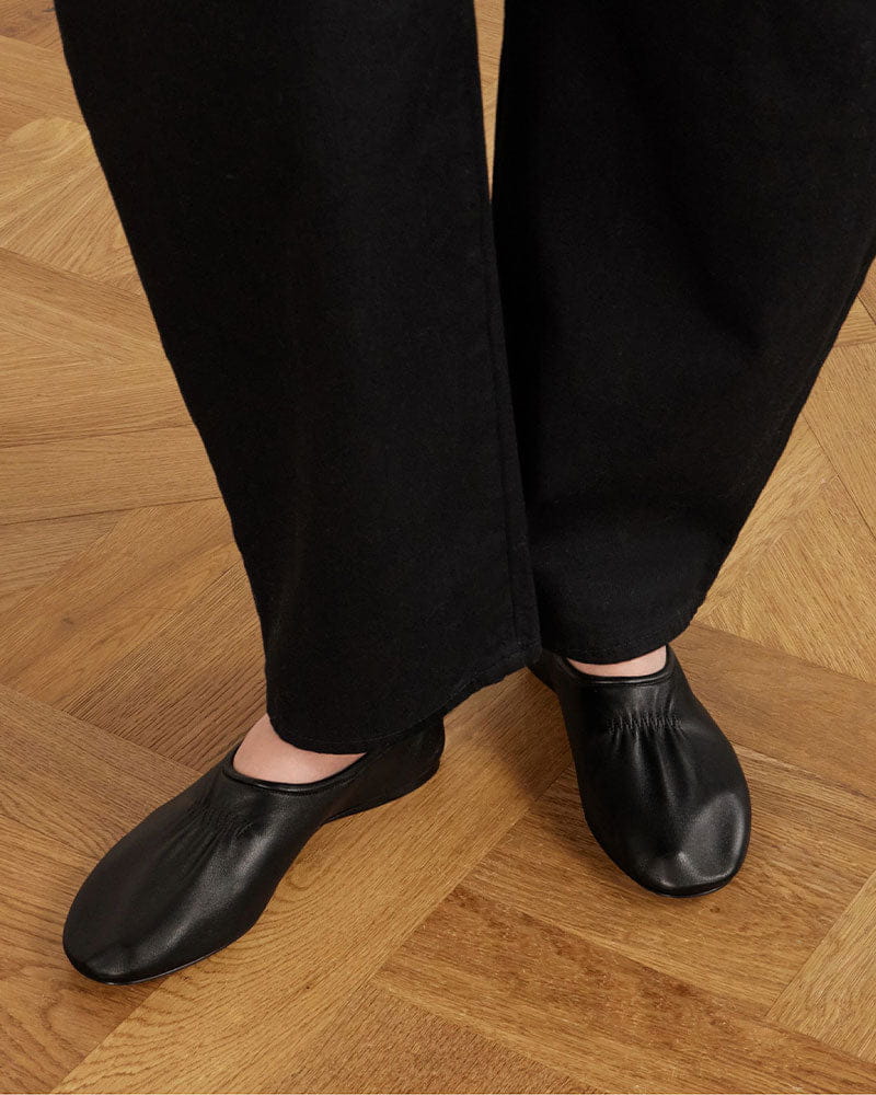 women-s-gallery-day-leather-ballet-flats