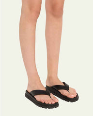 womens-gym-performance-comfortable-rubber-lug-sole-slides