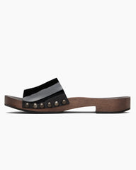womens-seaside-holiday-bold-patent-leather-clogs