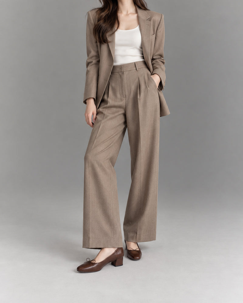 City-Stroll-Leather-Bow-Pumps-With-Block-Heels-11