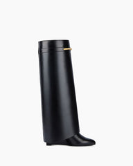 Women's Modern Wide-Shaft Boot For Everyday Urban Look
