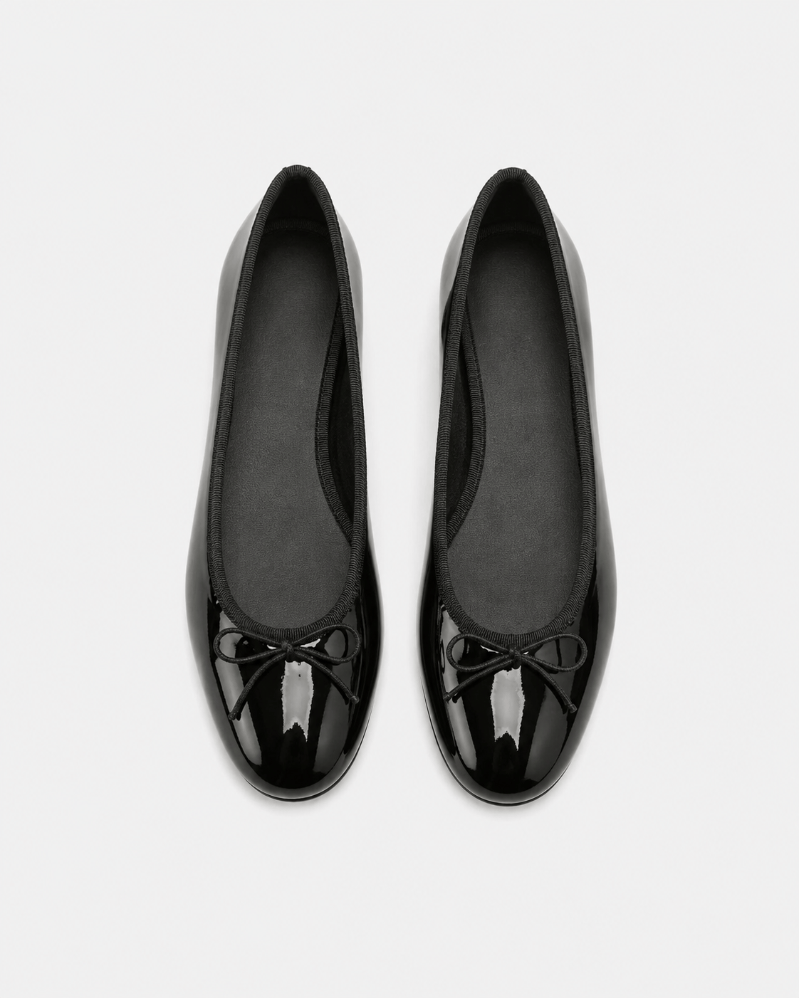 Women's Glossy Black Round Toe Ballet Pumps