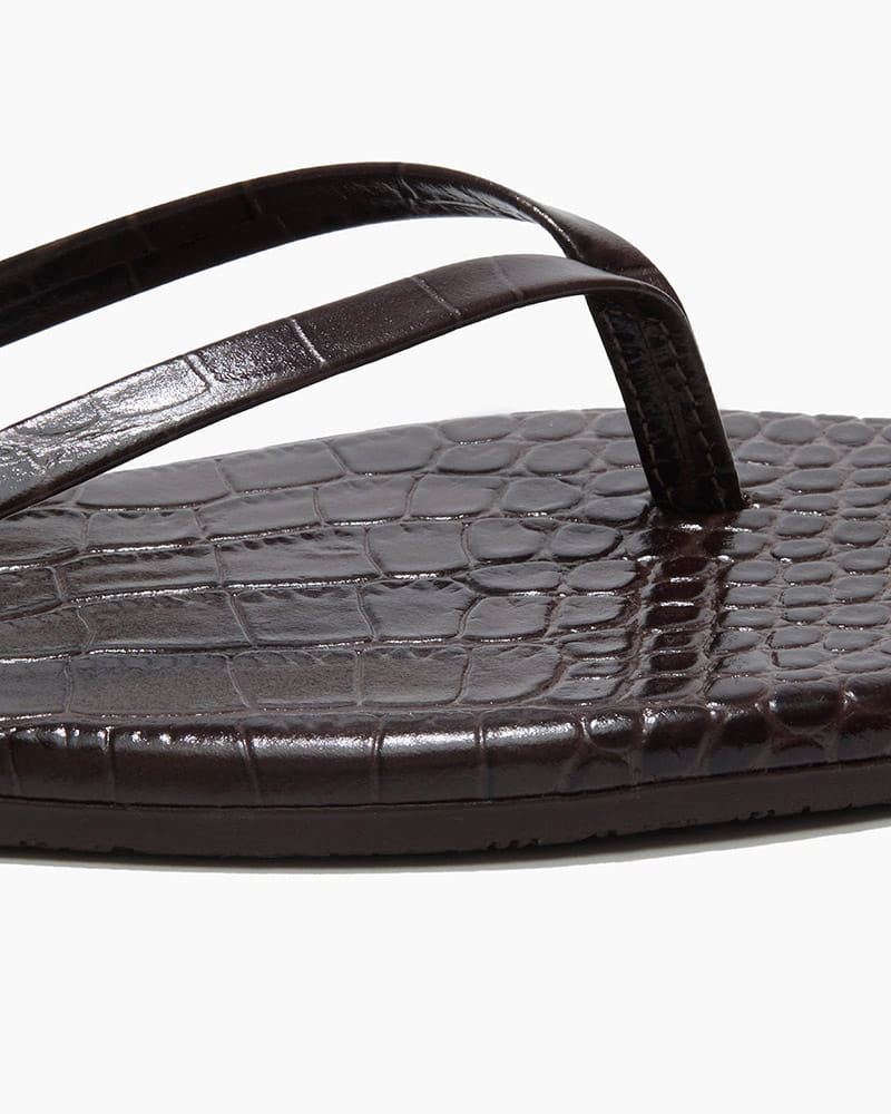 Twilight-Stroll-Croc-Textured-Platform-Slingback-Mules-11