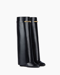Women's Modern Wide-Shaft Boot For Everyday Urban Look