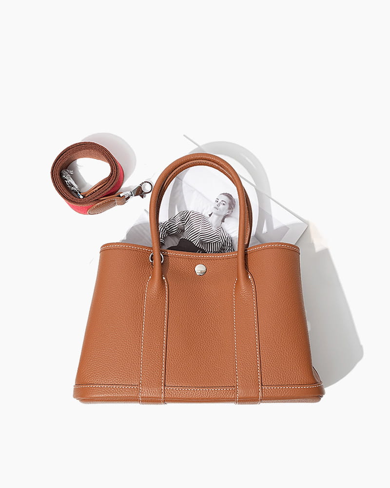 Urban-Commute-Daily-Structured-Leather-Tote-9