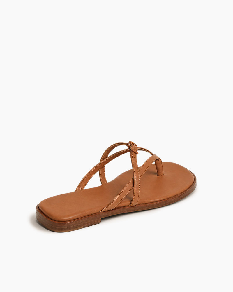 Casual-Beach-Day-Minimal-Strappy-Flat-Sandals-3