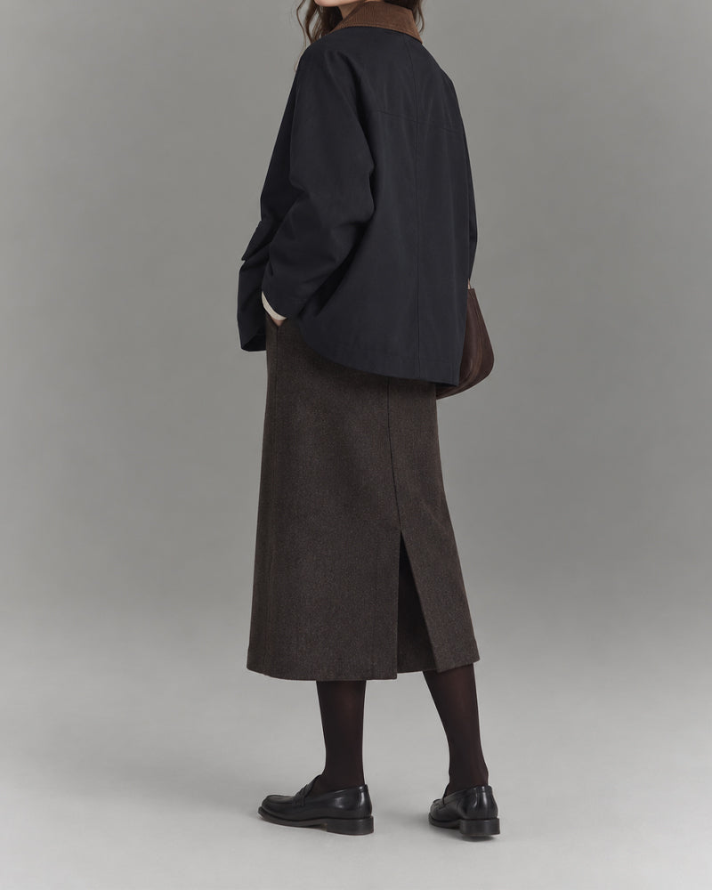 Everyday-Cotton-Chore-Jacket-With-Contrast-Collar-20