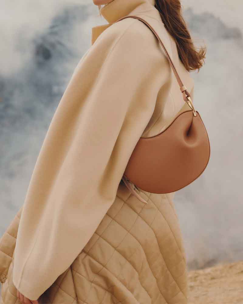 Weekend-Stroll-Textured-Taupe-Shoulder-Bag-9