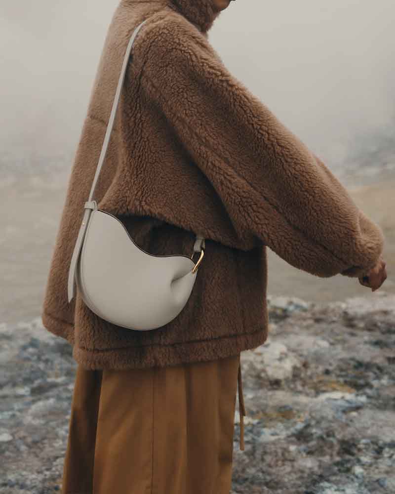 Weekend-Stroll-Textured-Taupe-Shoulder-Bag-14