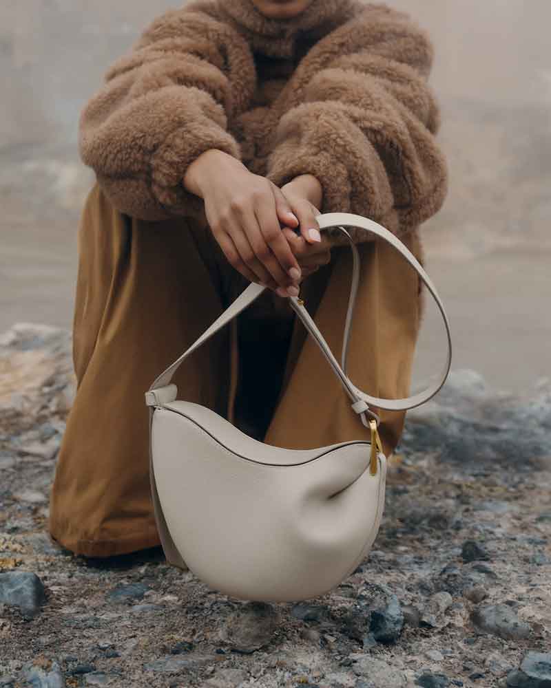 Weekend-Stroll-Textured-Taupe-Shoulder-Bag-11