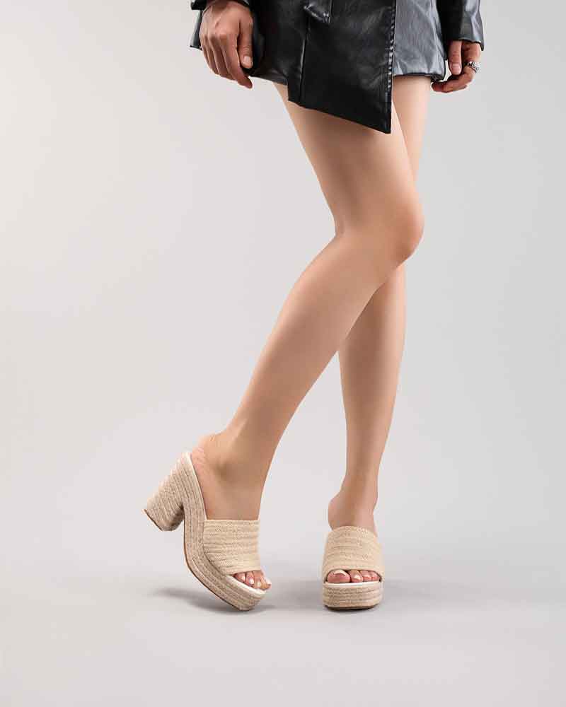 Weekend-Beach-Style-Woven-Platform-Mules-6