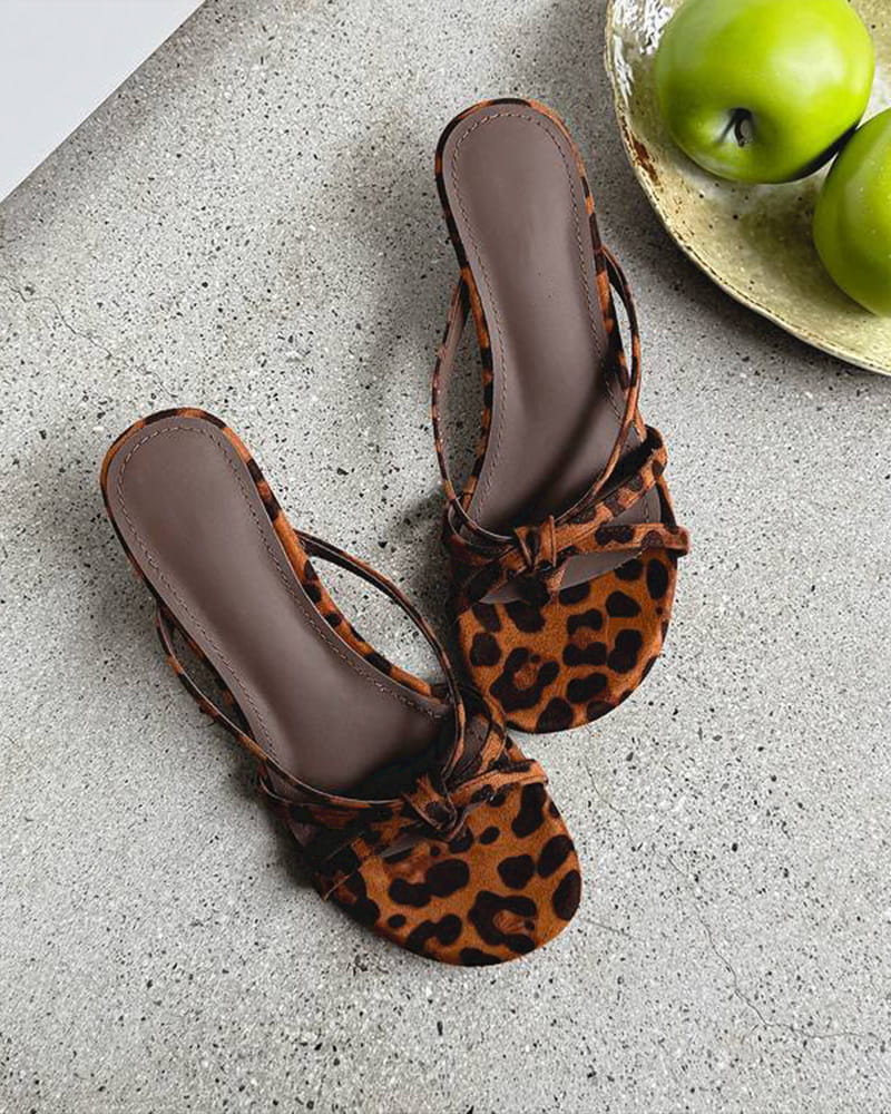 Casual-Street-Open-Toe-Mid-Heel-Slides-1