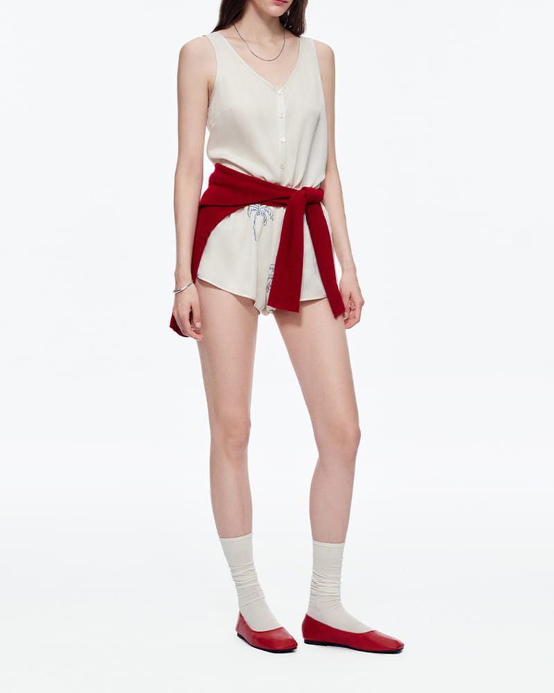 Summer-Lounge-Silk-Pajama-Tank-And-Shorts-Set-1