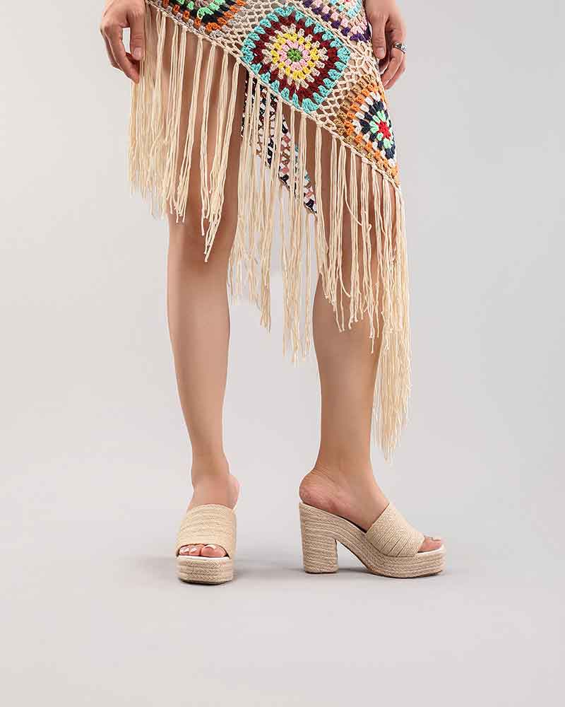 Weekend-Beach-Style-Woven-Platform-Mules-5