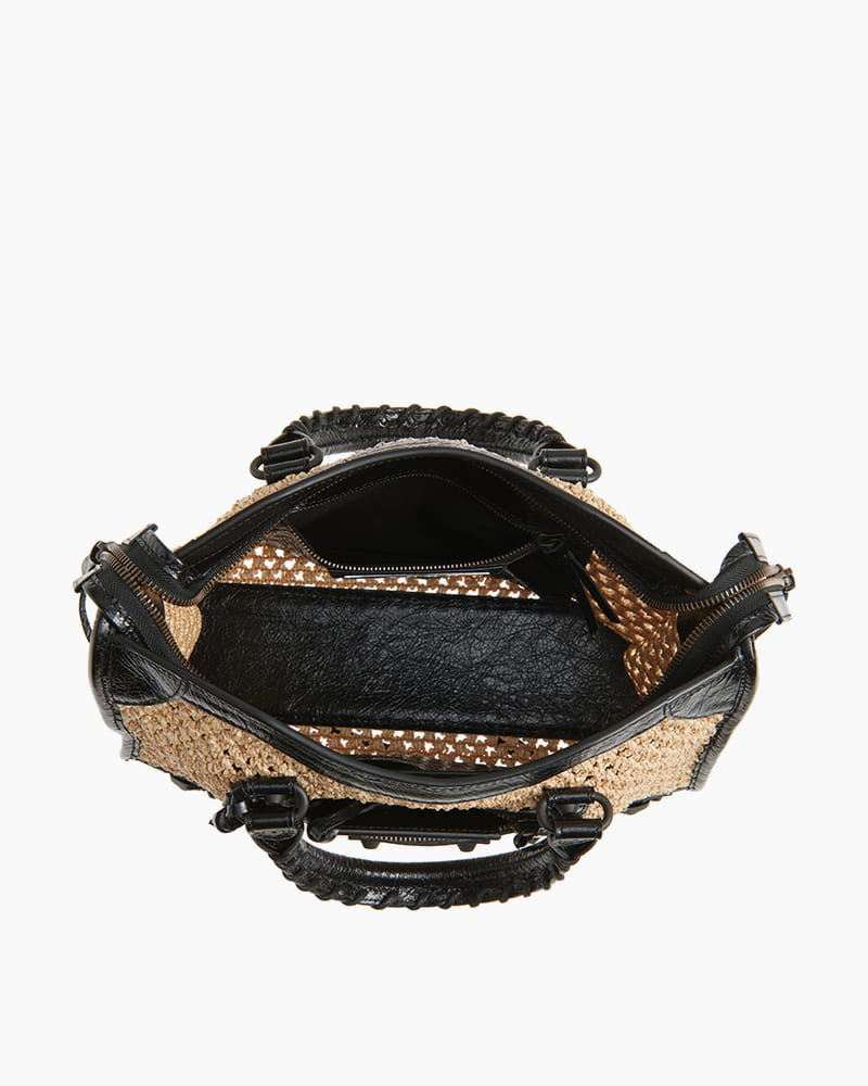 Chic-Everyday-Woven-Leather-City-Tote-3