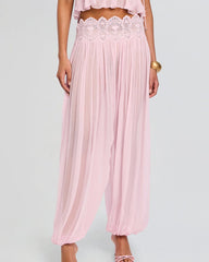 Romantic-Resort-Lace-Trimmed-Summer-Two-Piece-Set-1