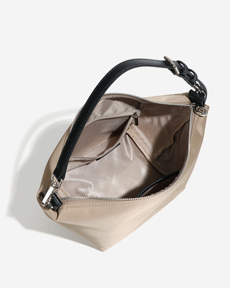 Everyday-City-Nylon-Shoulder-Hobo-Bag-2