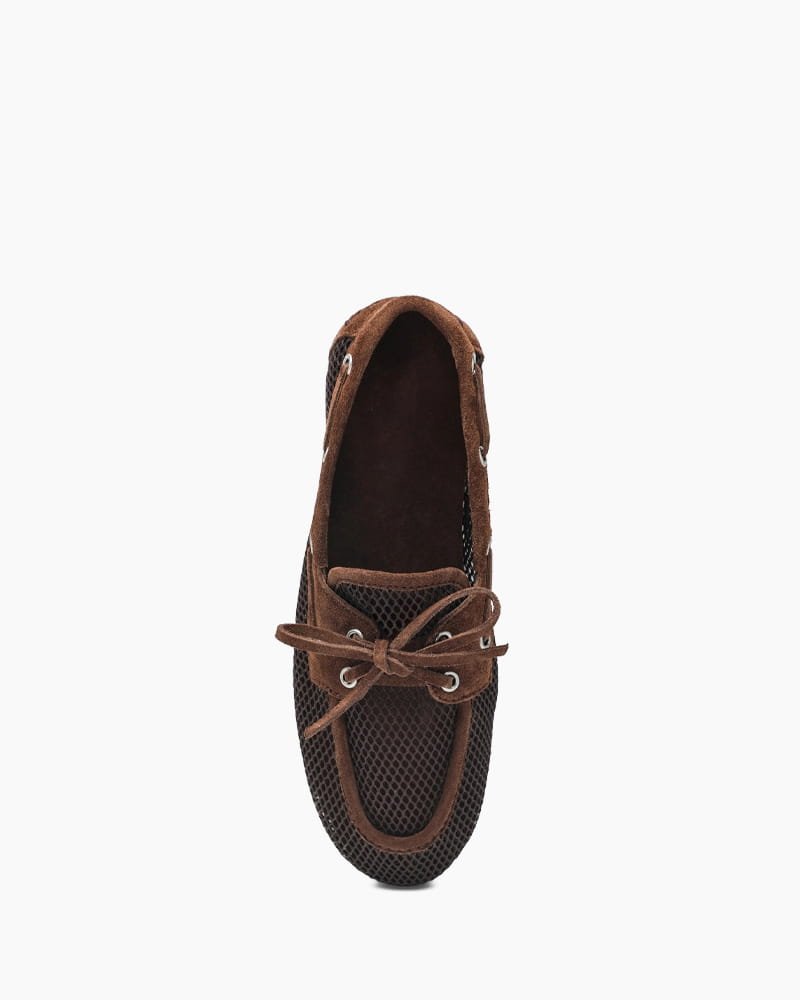 Chic-Everyday-Perforated-Cocoa-Loafer-Style-2