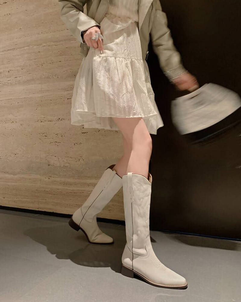 Weekend-Rodeo-Tall-Cowhide-Western-Boots-9