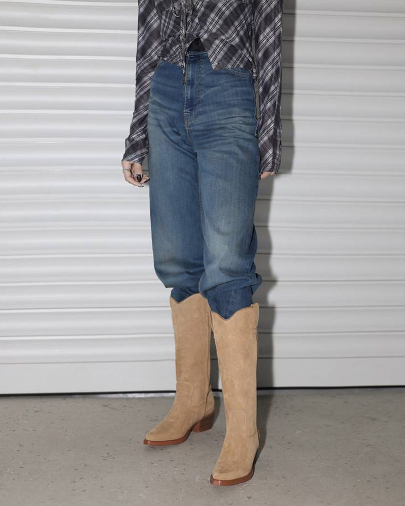 City-Stroll-Suede-Knee-High-Western-Boots-8