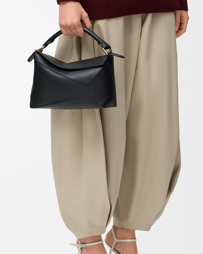 Gallery-Stroll-Geometric-Leather-Top-Handle-Bag-13