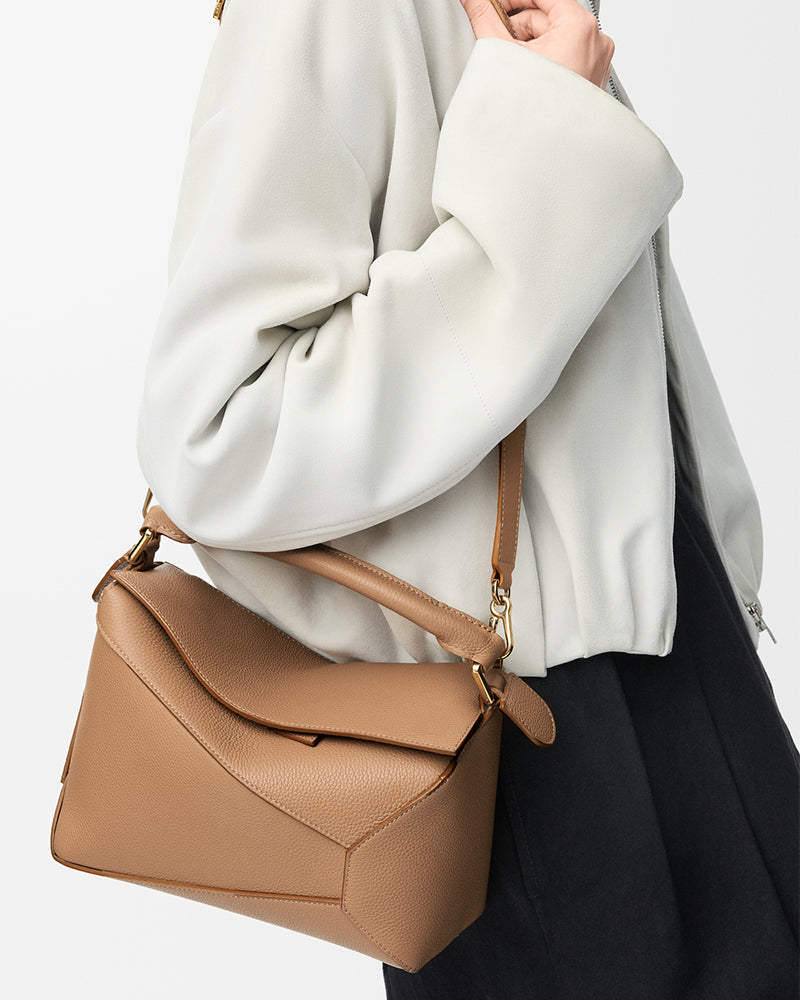 Gallery-Stroll-Geometric-Leather-Top-Handle-Bag-32