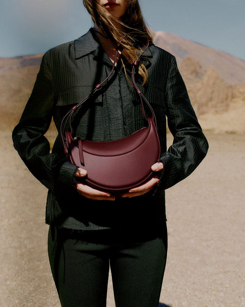 Everyday-City-Textured-Leather-Shoulder-Bag-16