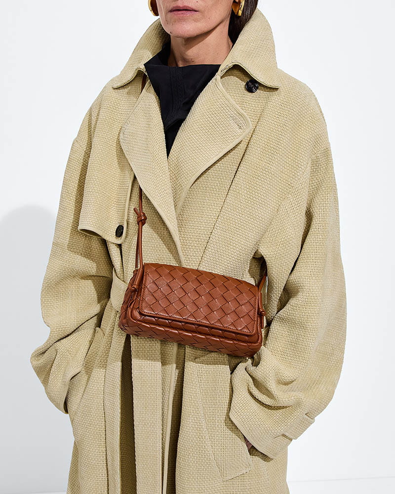 Evening-Ready-Woven-Leather-Crossbody-Clutch-12