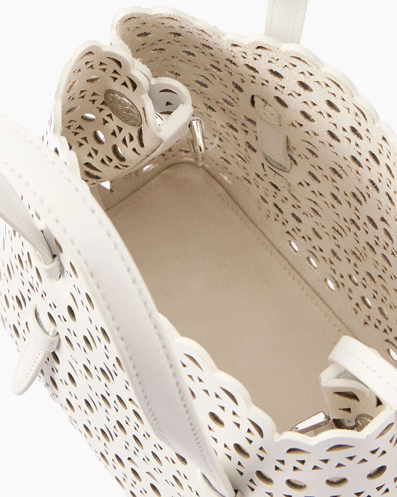 Everyday-City-Wave-Cutout-Leather-Tote-7