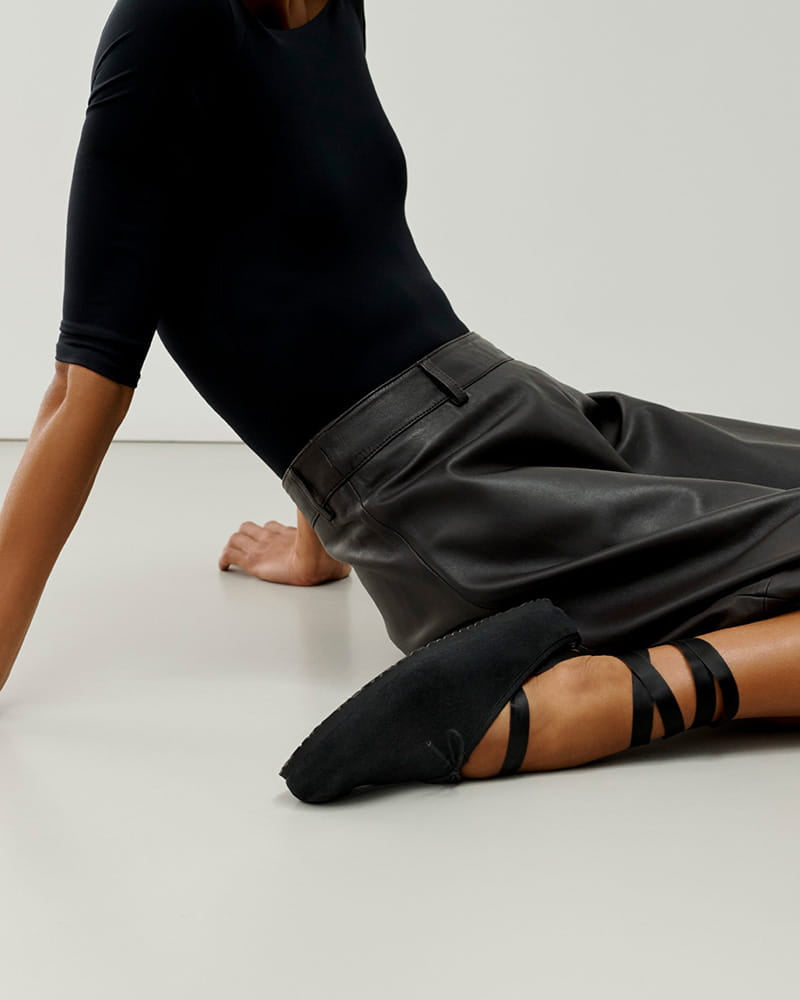 Chic-Ballet-Inspired-Everyday-Ribbon-Mules-5