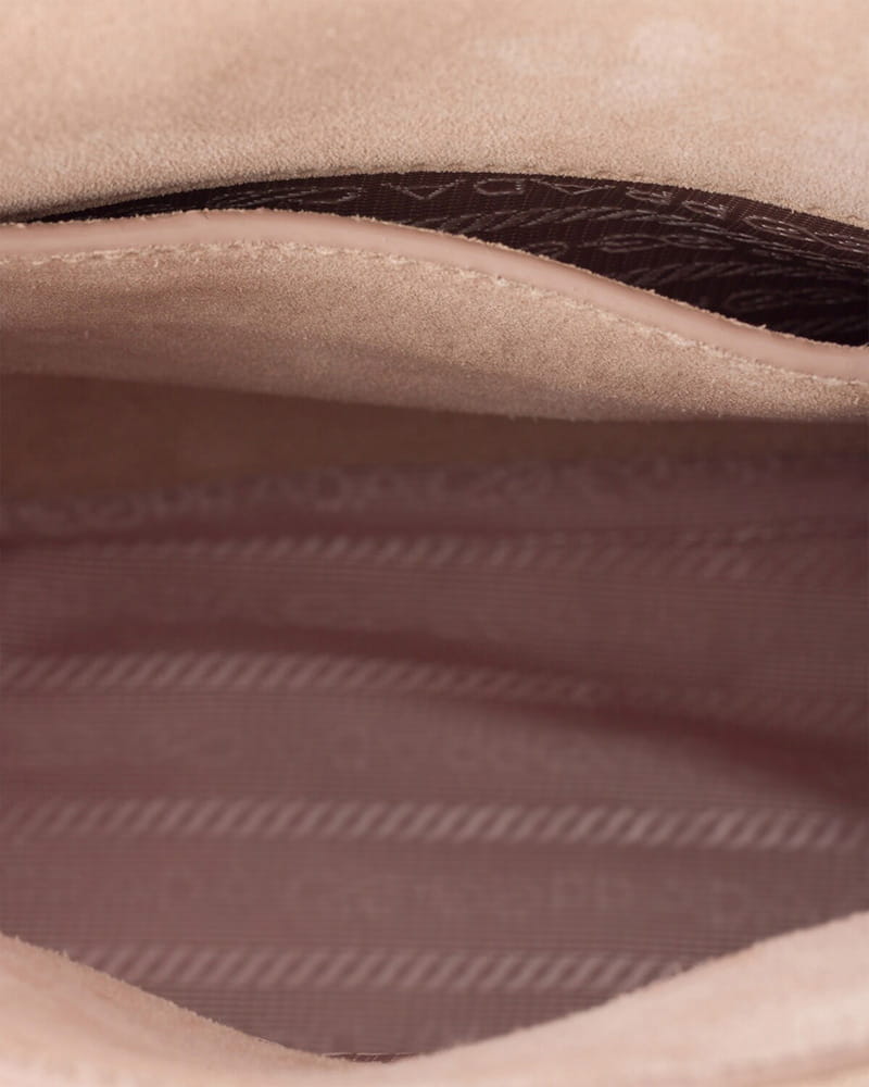 Chic-Evening-Blush-Patent-Crossbody-Clutch-12