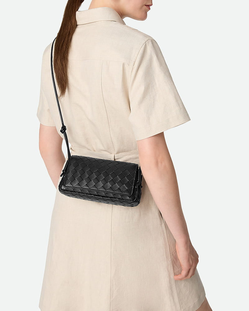 Evening-Ready-Woven-Leather-Crossbody-Clutch-7