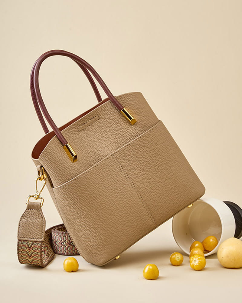 Casual-Street-Ready-Canvas-Shoulder-Bag-4