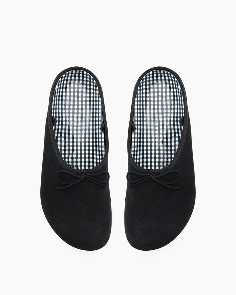 Chic-Ballet-Inspired-Everyday-Ribbon-Mules-3
