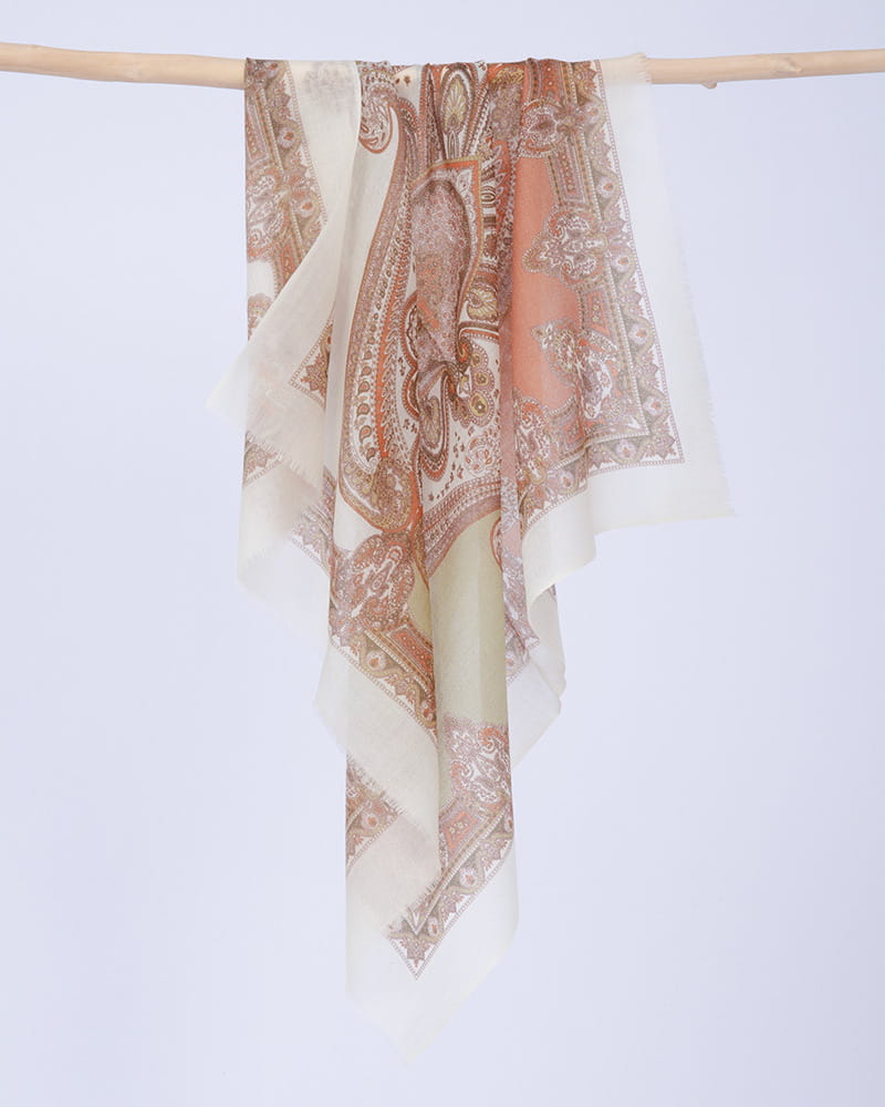 Elegant-Autumn-Paisley-Wool-Square-Neck-Scarf-5