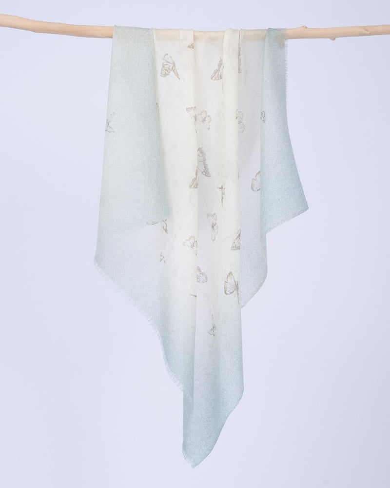 Elegant-Autumn-Paisley-Wool-Square-Neck-Scarf-2