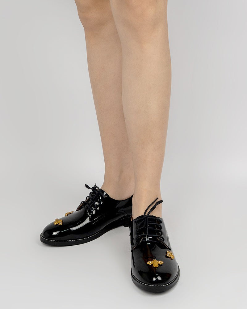 Patent Leather Bee Pattern Loafers
