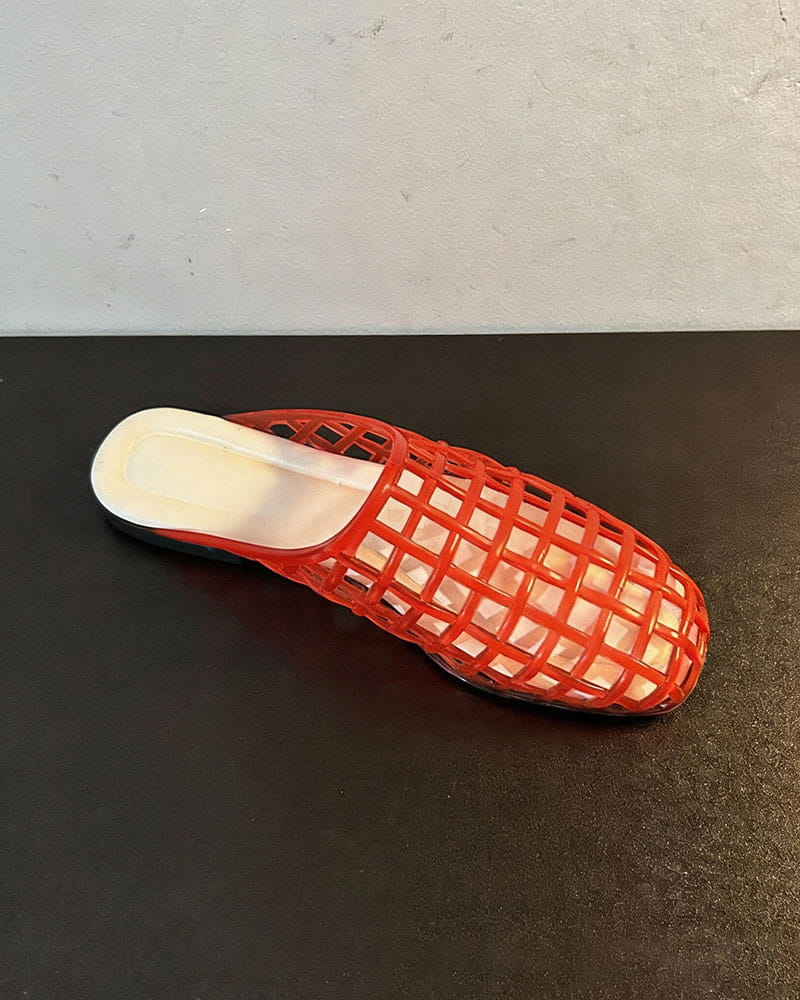 Urban-Getaway-Cutout-Jelly-Slide-Sandals-15