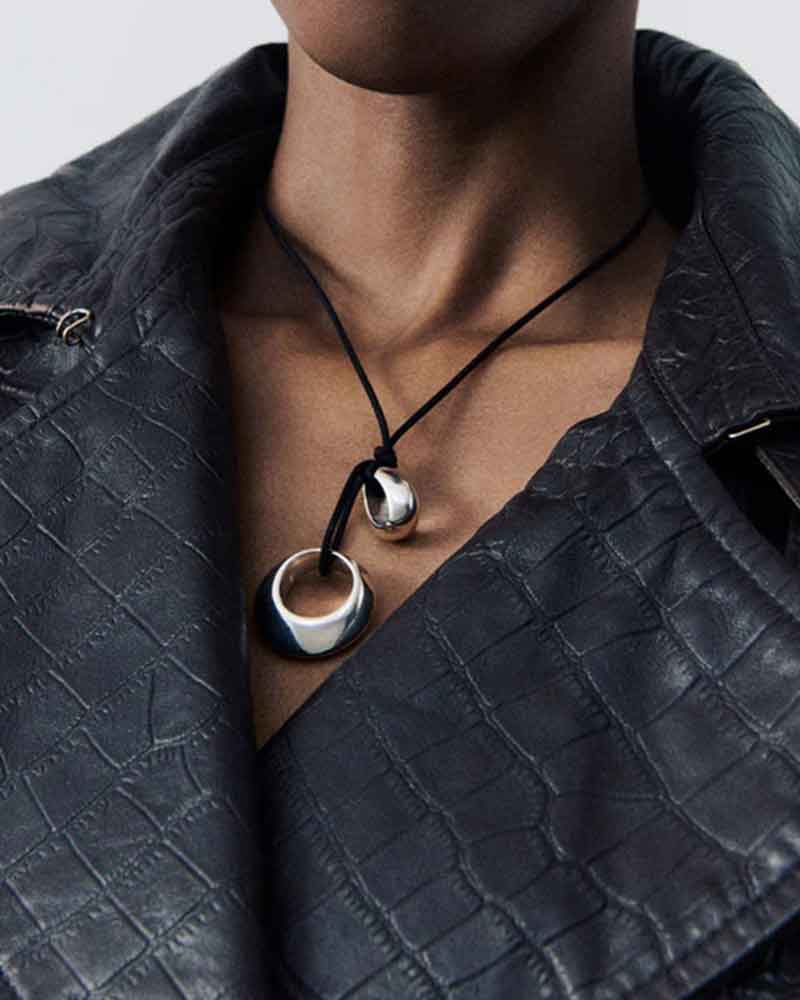unisex-citywalk-minimalist-non-symmetrical-necklace