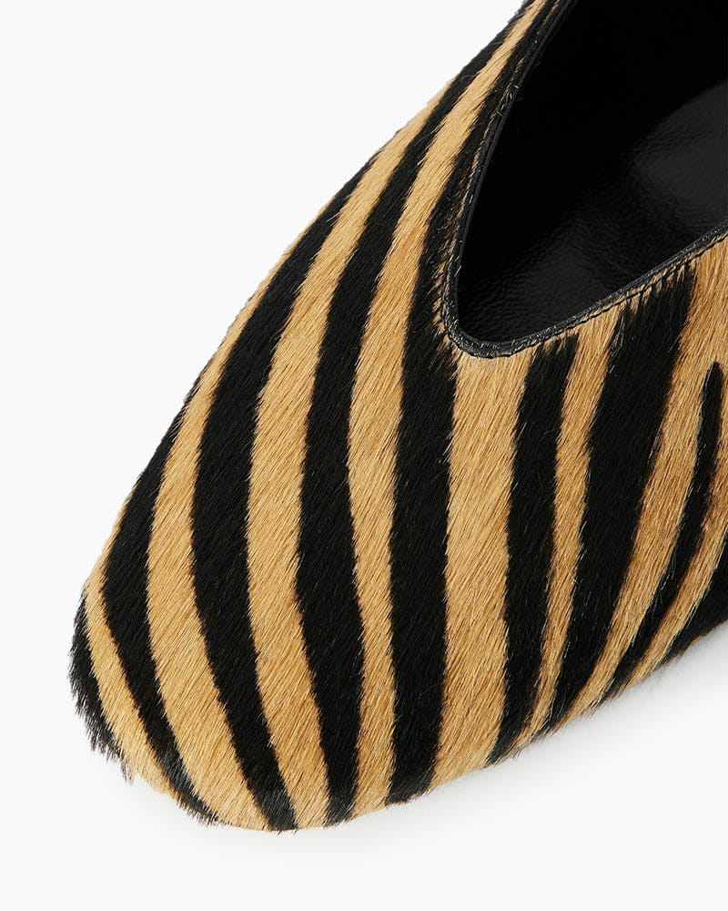 women-s-brunch-date-horse-hair-zebra-ballet-flats